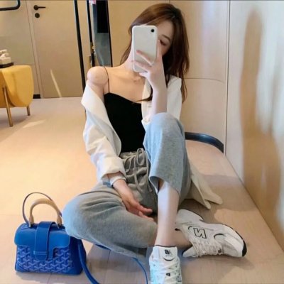 飞翔的魔女